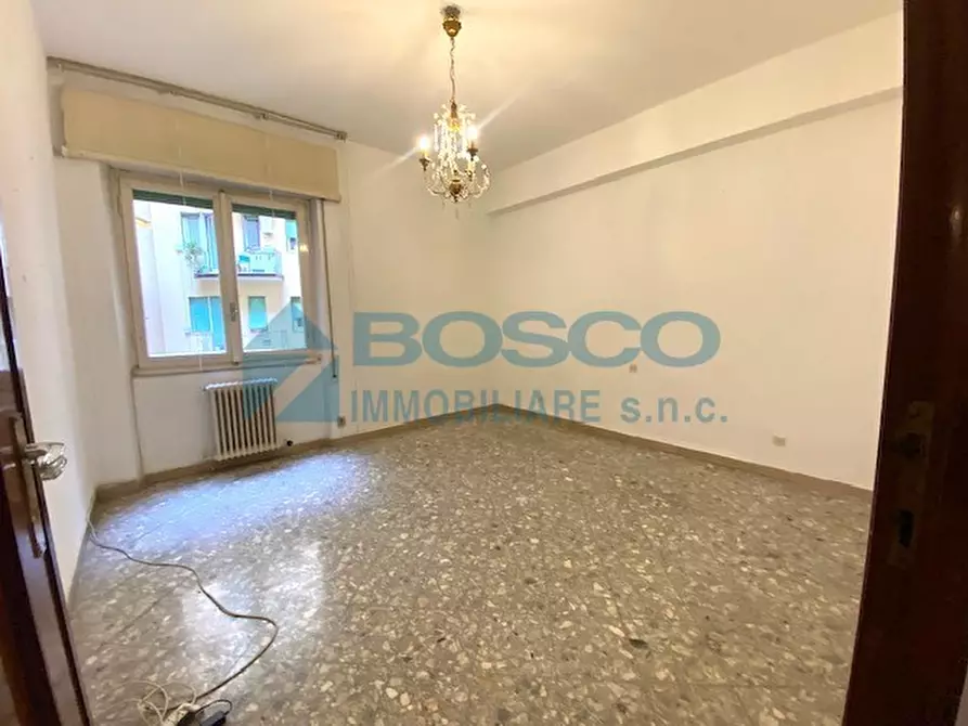 Immagine 11 di Pentalocale in vendita  in via Fiume 186 a La Spezia