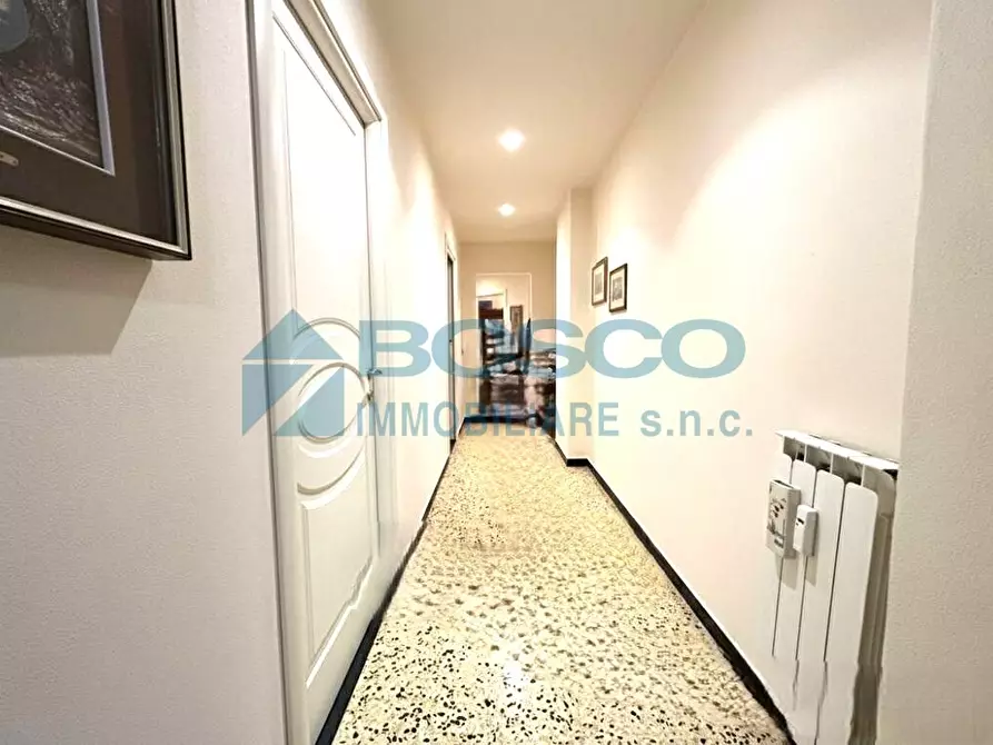 Immagine 5 di Pentalocale in vendita  in Via Vittorio Veneto 253 a La Spezia
