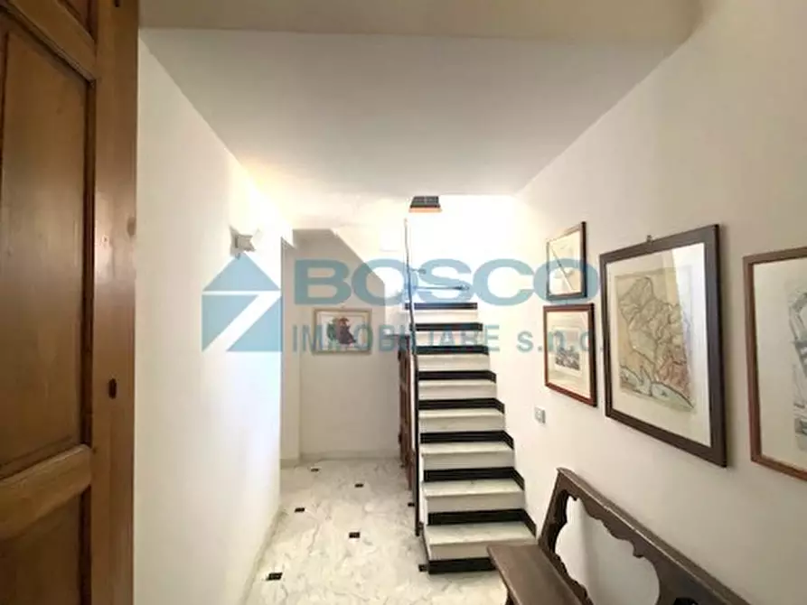 Immagine 37 di Pentalocale in vendita  in Via landinelli a Sarzana