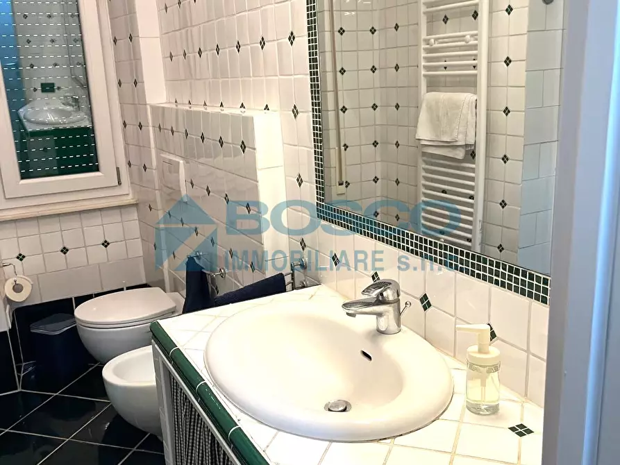 Immagine 15 di Quadrilocale in vendita  in Via Rattazzi a La Spezia