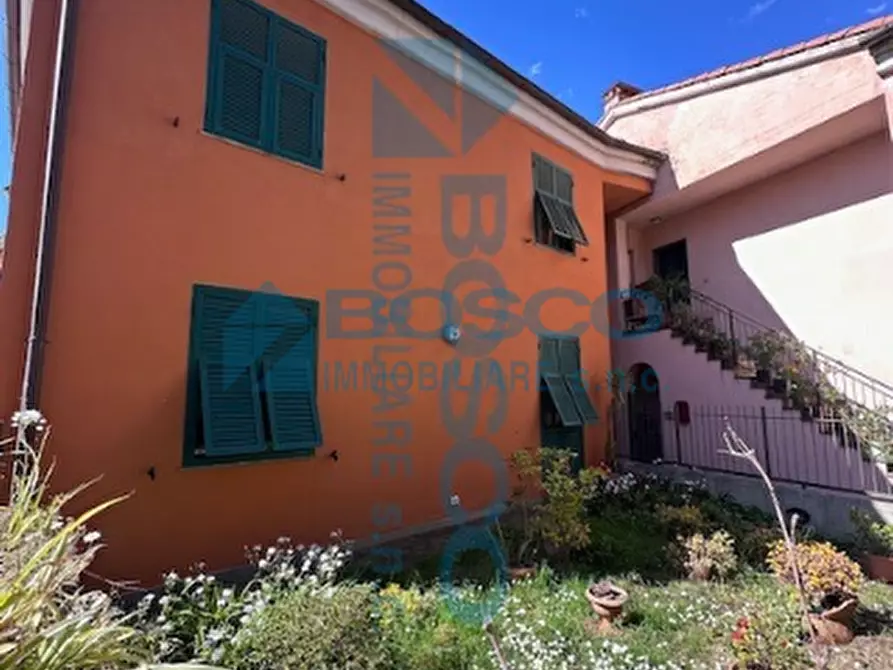 Immagine 8 di Quadrilocale in vendita  in Via Costa Santa Lucia 5 a La Spezia