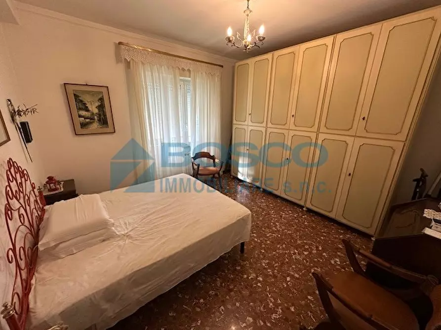 Immagine 18 di Pentalocale in vendita  in Via di Birano a La Spezia