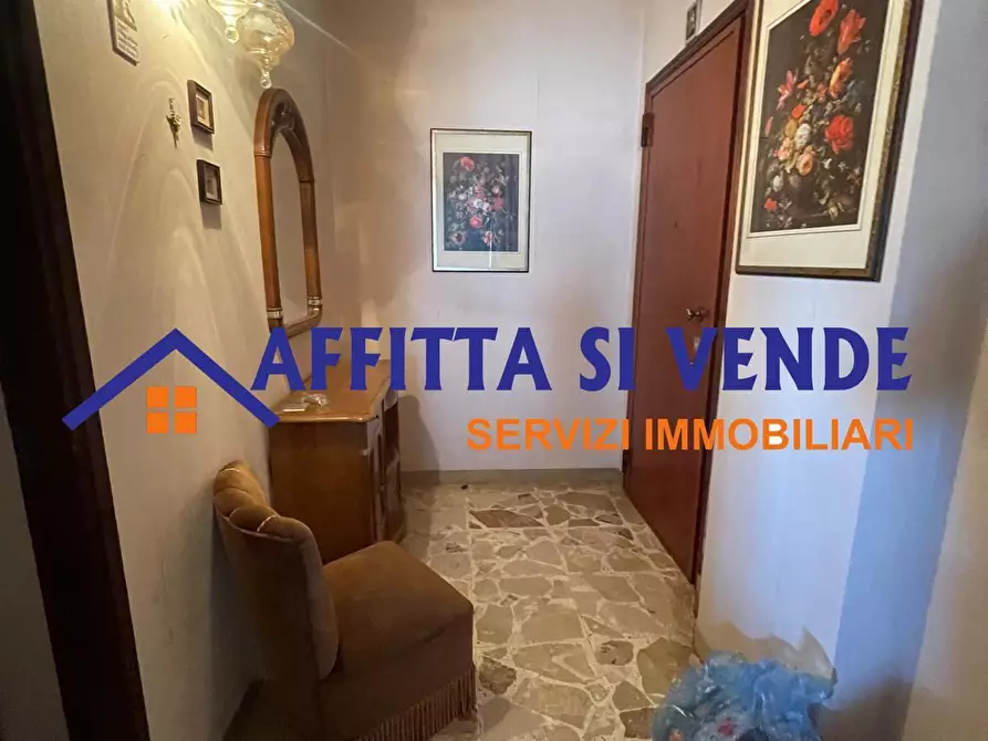 Immagine 12 di Pentalocale in vendita  in Viale dei Comuni 75 a Siracusa