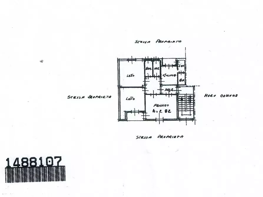 Immagine 10 di Quadrilocale in vendita  in Via Giuseppe Toscano 2 a Siracusa