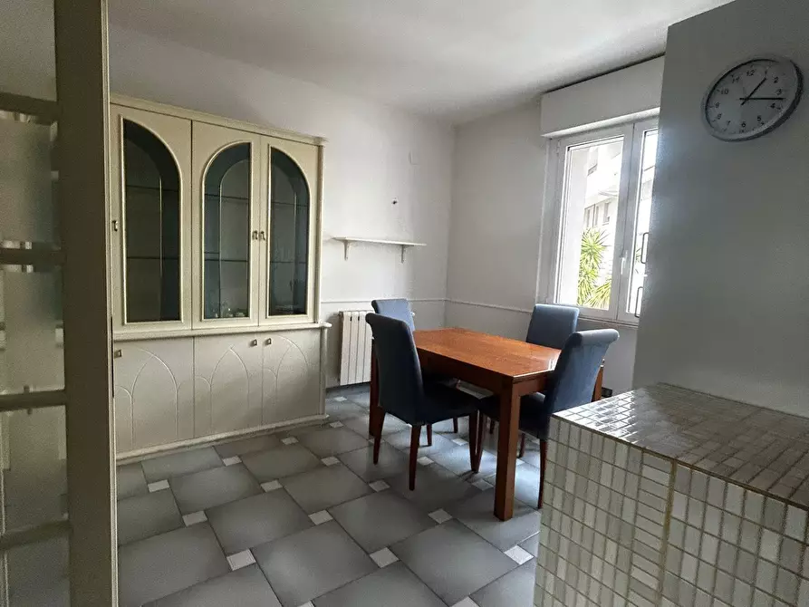 Immagine 12 di Quadrilocale in affitto  a Pescara