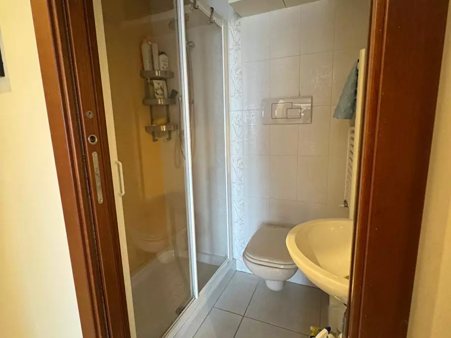 Immagine 19 di Trilocale in vendita  a Pescara