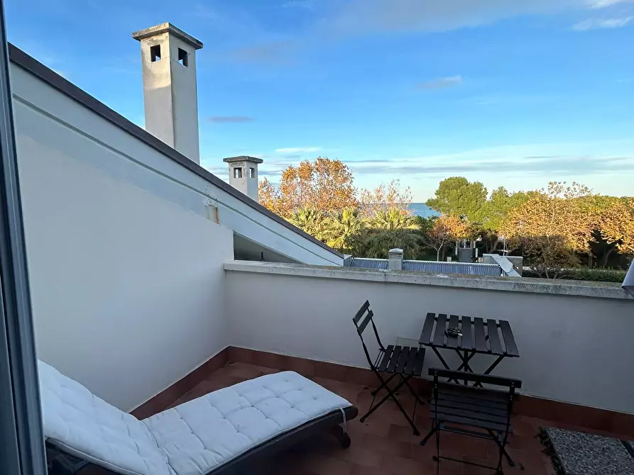 Immagine 13 di Trilocale in affitto  a Pescara