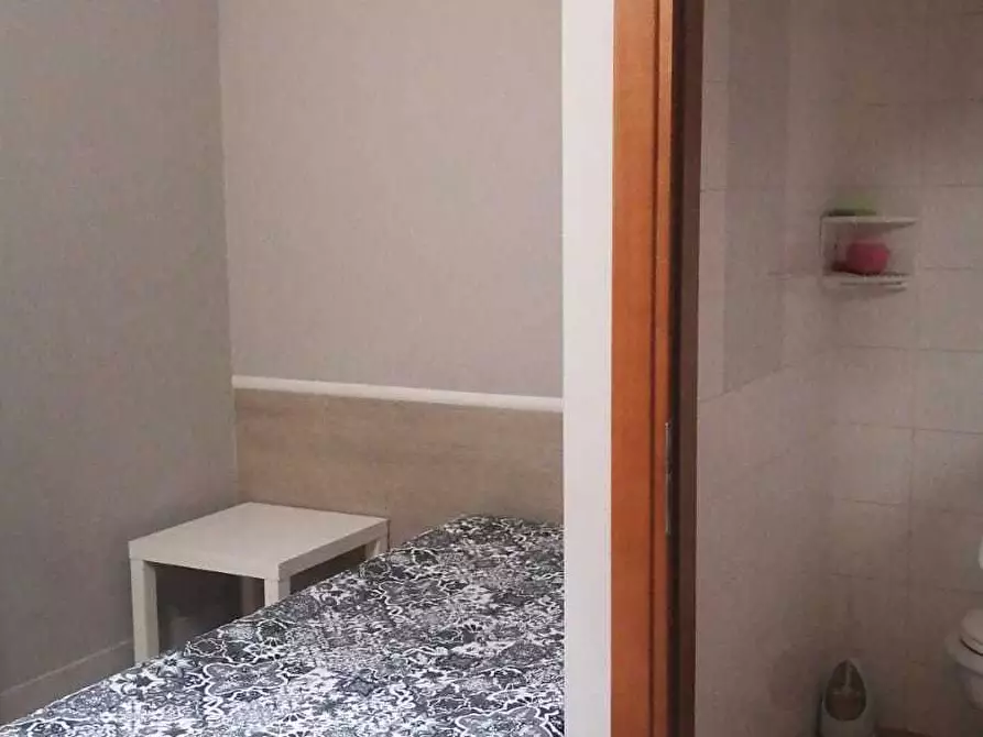 Immagine 9 di Stanza singola in affitto  a Pescara