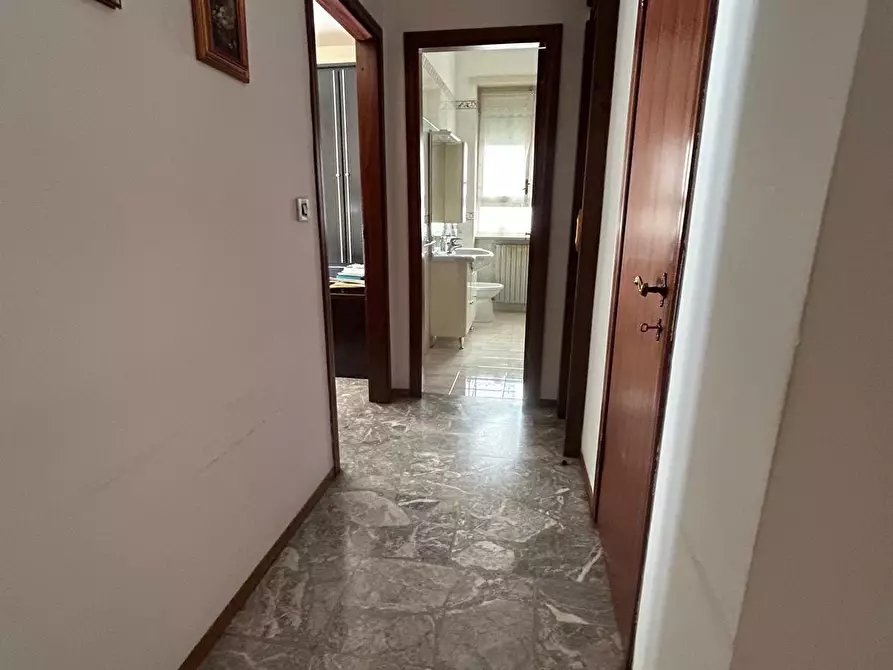 Immagine 4 di Quadrilocale in vendita  in via ronchi 93 a Pescara