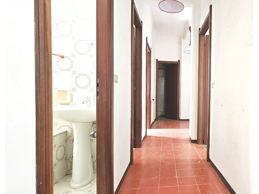 Immagine 14 di Trilocale in vendita  in Via Privata Macera 18 a Rapallo