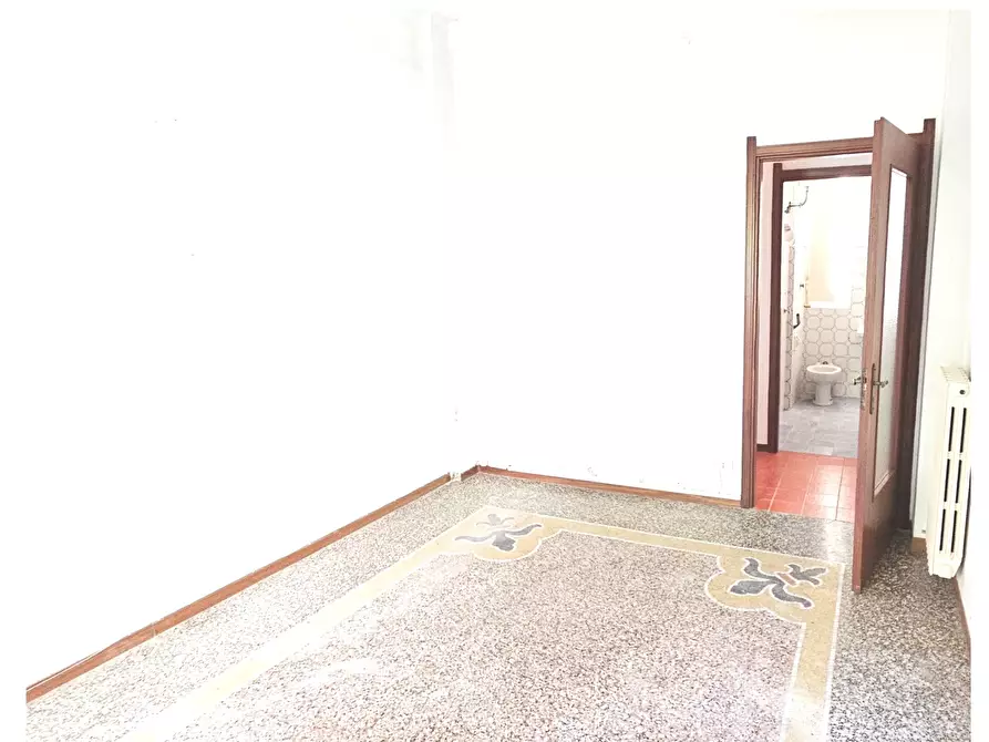 Immagine 7 di Trilocale in vendita  in Via Privata Macera 18 a Rapallo