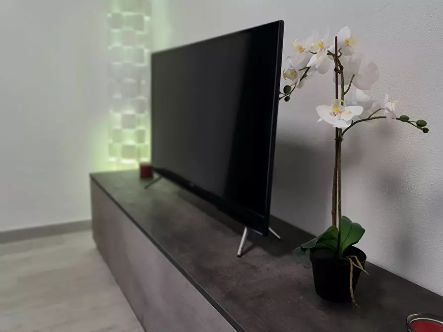 Immagine 8 di Bilocale in vendita  a Recco