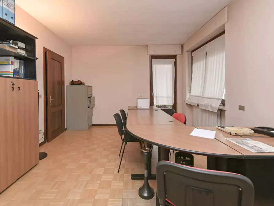 Immagine 38 di Porzione di casa in vendita  in via torino 132 a Lanzo Torinese