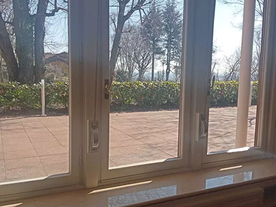 Immagine 56 di Pentalocale in vendita  in Strada Milius - Ronsaglia 14 a Moncalieri