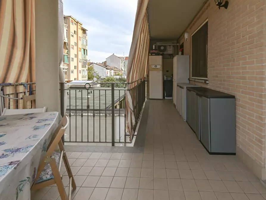 Immagine 16 di Trilocale in vendita  in Via Quarto dei Mille 5 a Torino
