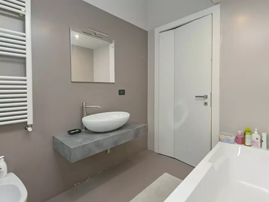 Immagine 38 di Quadrilocale in vendita  in Via Tetto Nuovo 6 a Pino Torinese