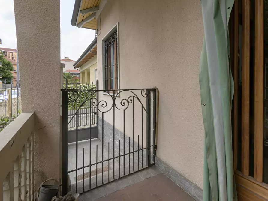 Immagine 38 di Villa in vendita  in via nazario sauro 45 a Venaria Reale