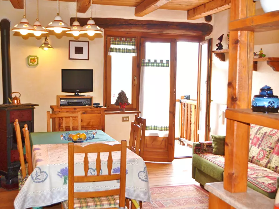 Immagine 50 di Trilocale in vendita  in via san giovanni 3 a Pragelato