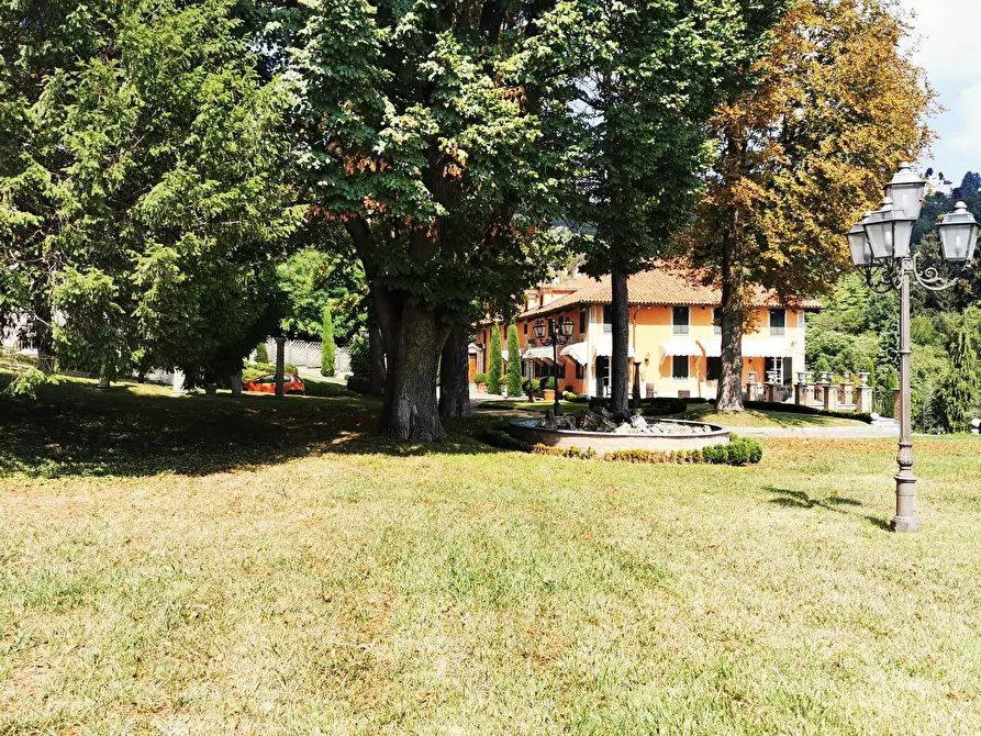 Immagine 7 di Villa in vendita  a Moncalieri