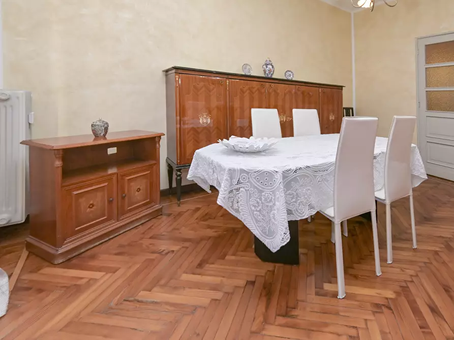 Immagine 14 di Quadrilocale in vendita  in via Livorno 9 a Torino