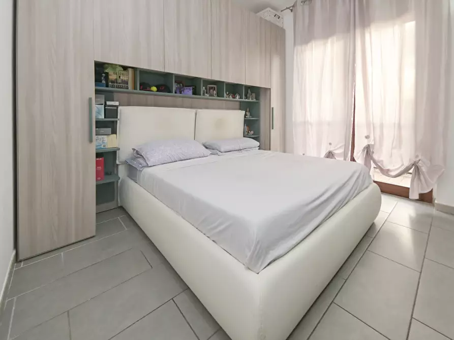 Immagine 23 di Trilocale in vendita  in Via Quarto dei Mille 5 a Torino