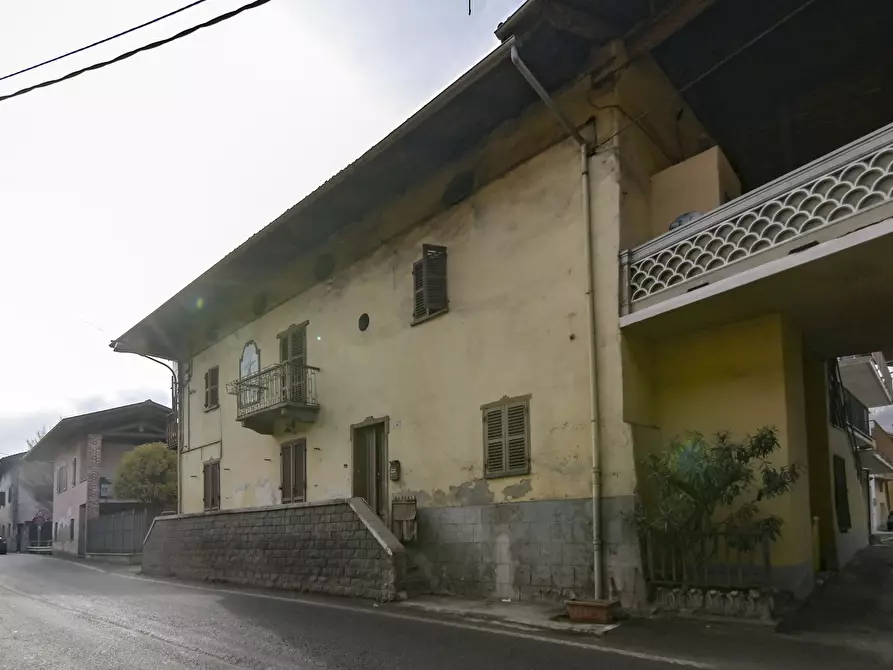 Immagine 3 di Porzione di casa in vendita  in via salvatore mura 18 a Front