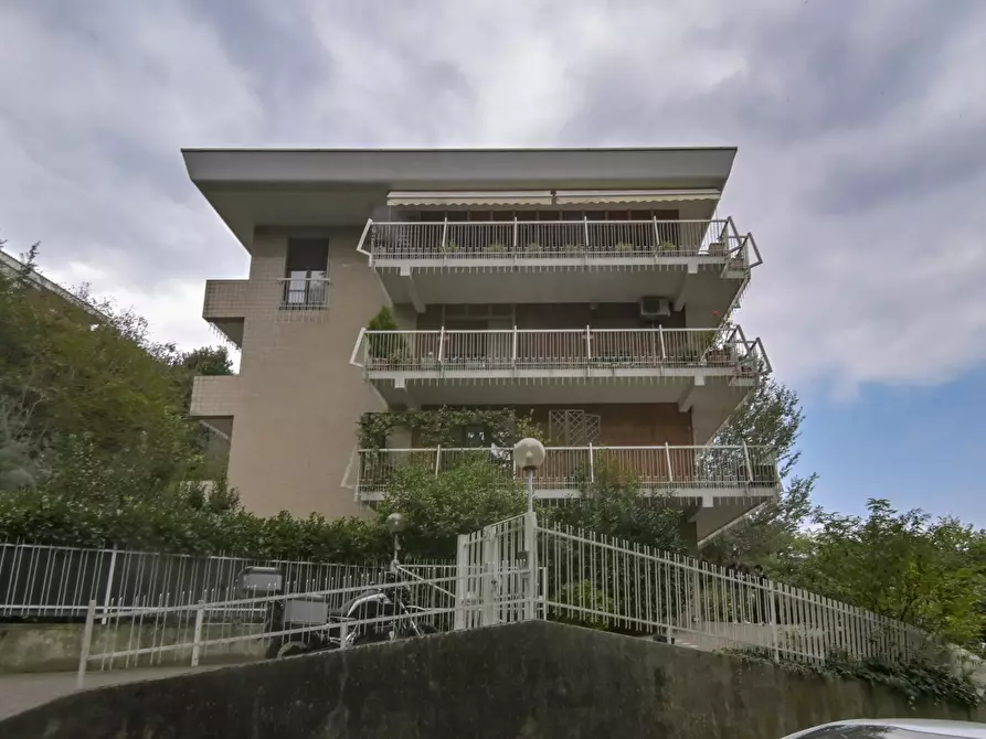 Immagine 1 di Mansarda in affitto  in strada ponte verde 5/10 a Torino