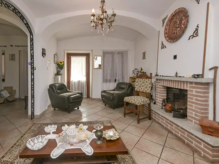 Immagine 14 di Porzione di casa in vendita  in Via XX Settembre 14 a Montalenghe