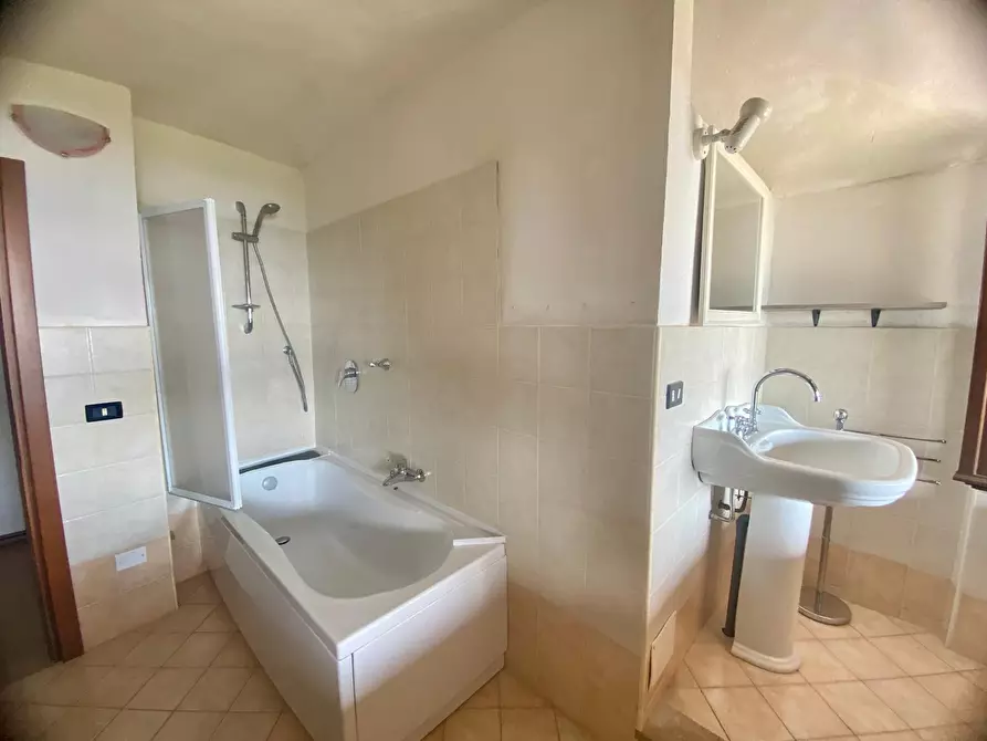 Immagine 44 di Porzione di casa in vendita  in via Zimone 49 a Viverone