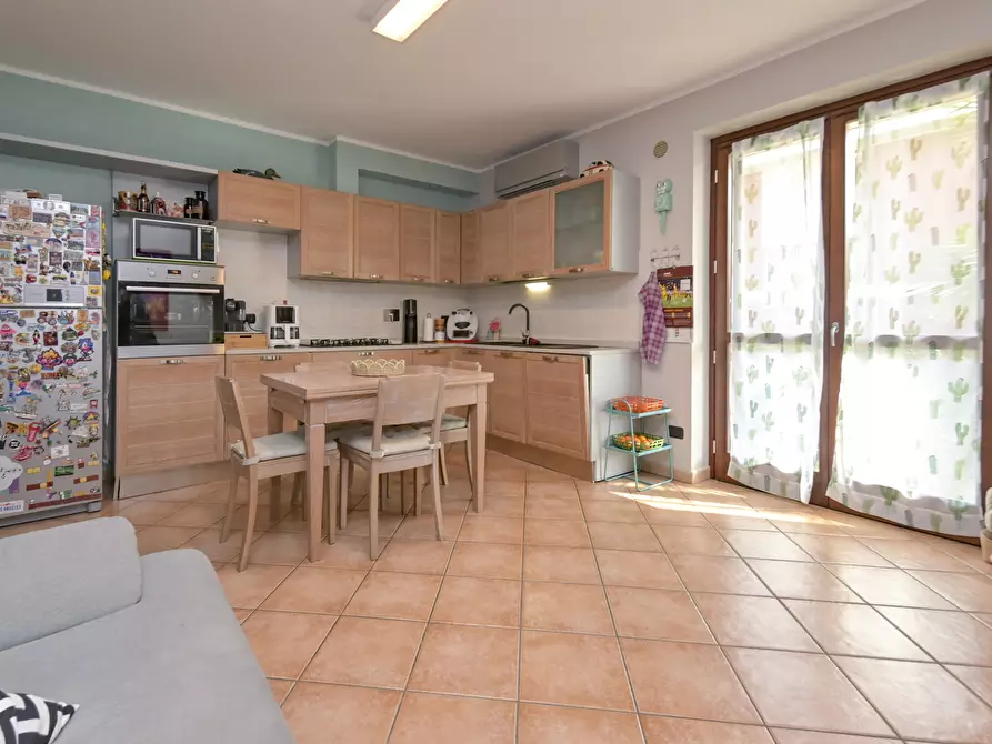 Immagine 13 di Trilocale in vendita  in Via XXV Aprile 1 a Balangero