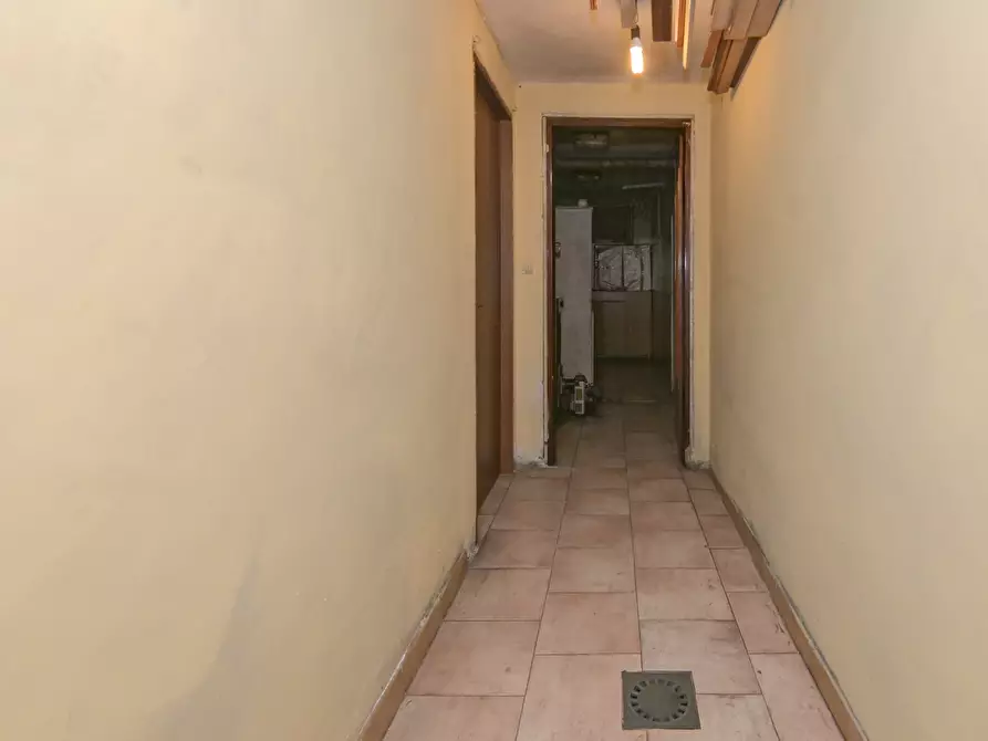 Immagine 97 di Casa bifamiliare in vendita  in Via Settimo 80 a Leini