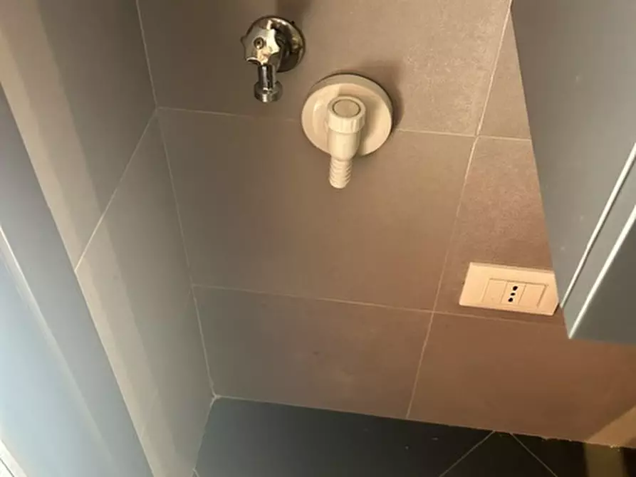 Immagine 10 di Appartamento in vendita  a Cascina