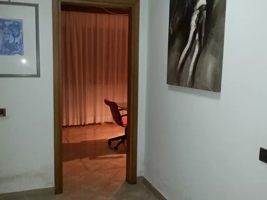 Immagine 4 di Ufficio in vendita  a Pisa