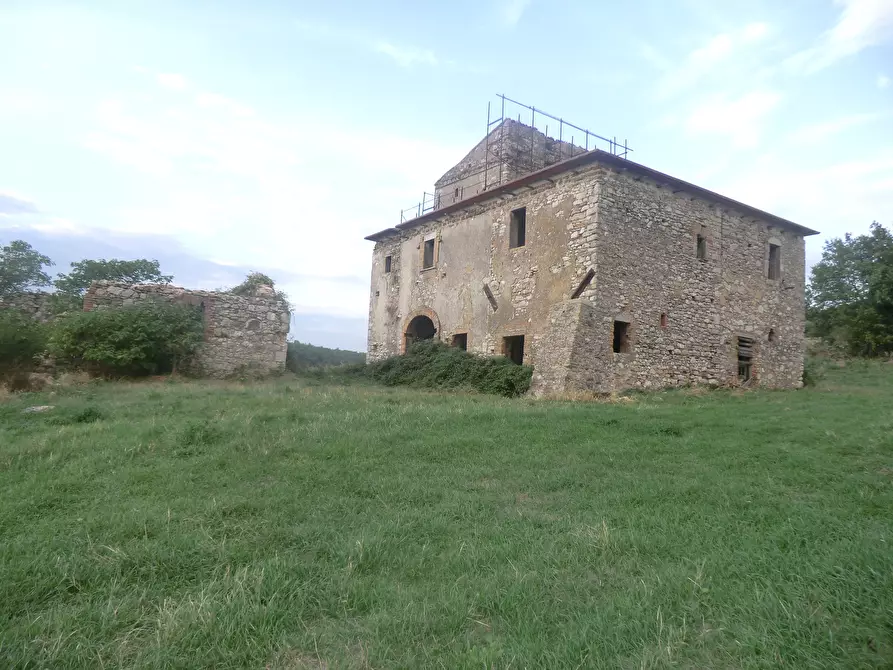 Immagine 1 di Rustico / casale in vendita  a Massa Martana