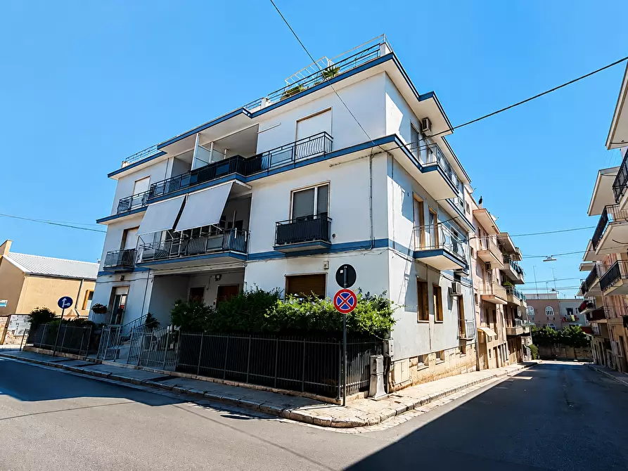 Immagine 5 di Trilocale in vendita  in Via Carlo Poerio 35 a Castellana Grotte