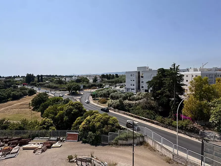 Immagine 28 di Trilocale in vendita  in Via Michelangelo Buonarroti a Monopoli