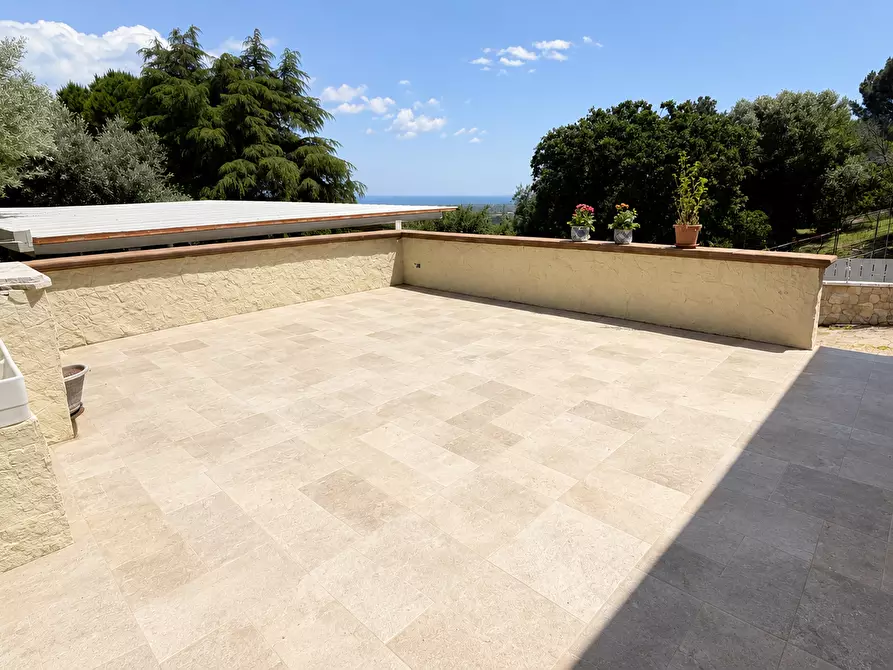 Immagine 26 di Villa in vendita  in Contrada Peroscia 56 a Monopoli