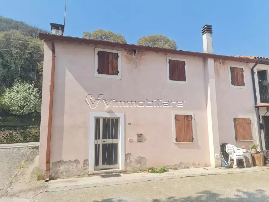 Immagine 4 di Porzione di casa in vendita  in via villa 107 a Villaga