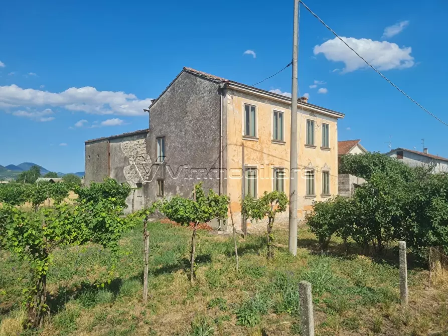 Immagine 1 di Rustico / casale in vendita  in via caselle 43 a Noventa Vicentina