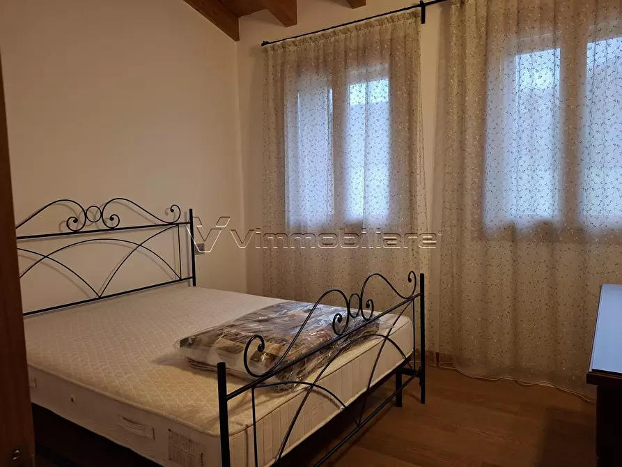 Immagine 12 di Casa bifamiliare in affitto  a Vo
