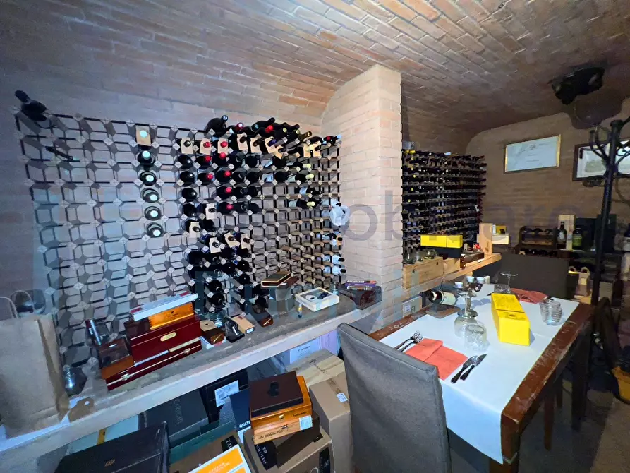 Immagine 23 di Bar / Ristorante in vendita  a Bologna