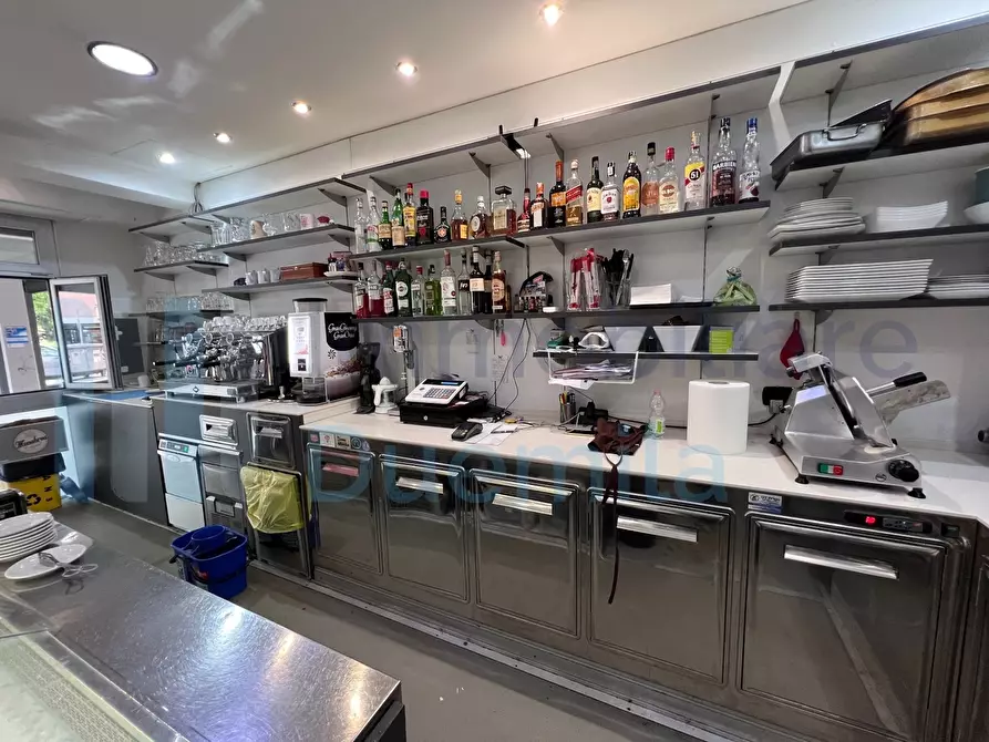 Immagine 14 di Bar / Ristorante in vendita  a Bologna