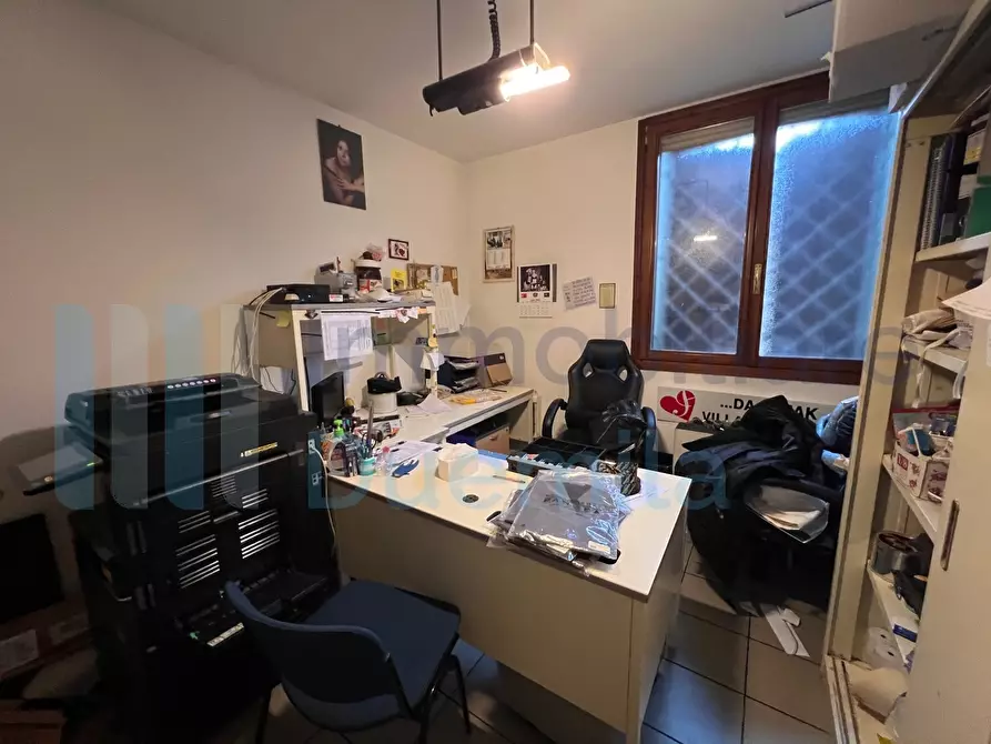 Immagine 40 di Bar / Ristorante in vendita  a Castello D'argile