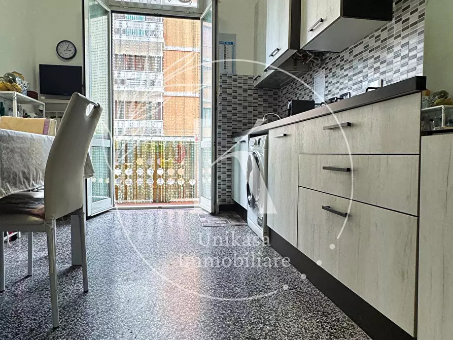 Immagine 13 di Quadrilocale in vendita  in Via Don Minzoni a Savona