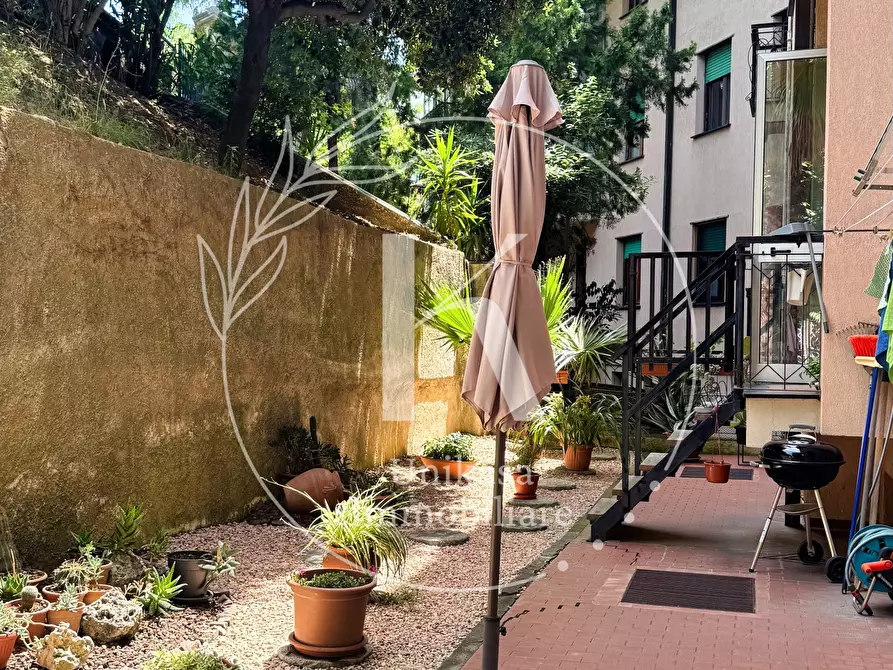 Immagine 24 di Pentalocale in vendita  in Via Rusca 37 a Savona
