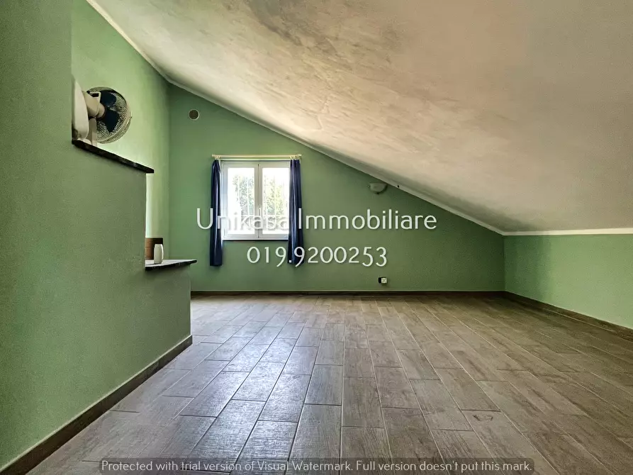 Immagine 42 di Villa in vendita  in località Termini a Vado Ligure