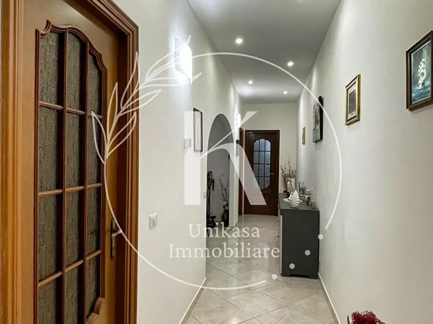 Immagine 22 di Pentalocale in vendita  in Via Antonio Gramsci 65 a Vado Ligure