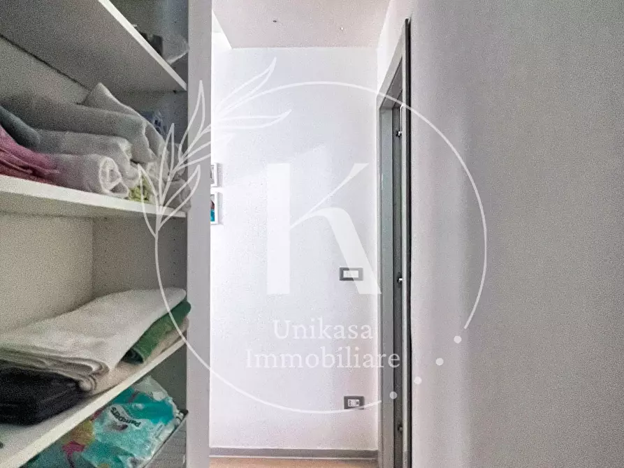 Immagine 26 di Quadrilocale in vendita  in Corso Tardy e Benech a Savona