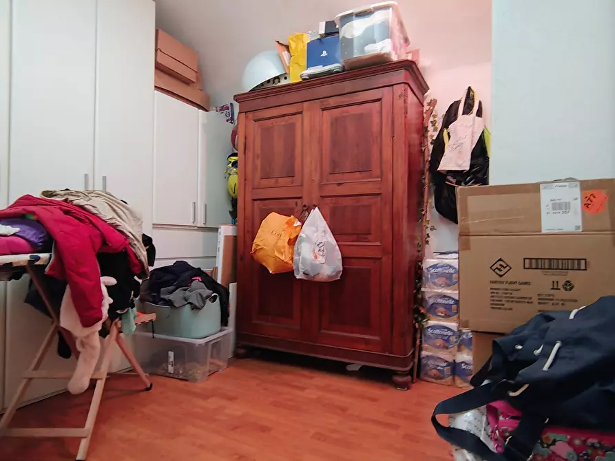 Immagine 17 di Quadrilocale in vendita  in Via Niella a Savona