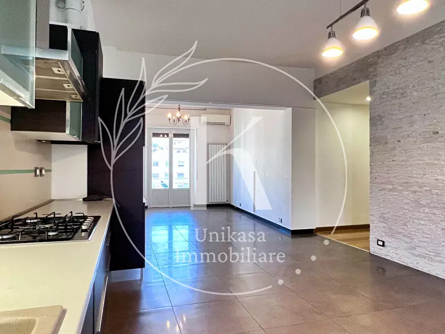 Immagine 31 di Pentalocale in vendita  in Piazza Aurelio Saffi a Savona